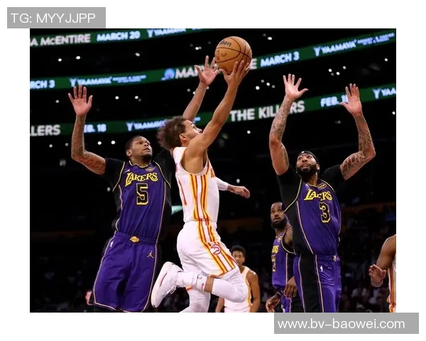 布朗与普理查德联手突破湖人防线防守强度成胜负关键